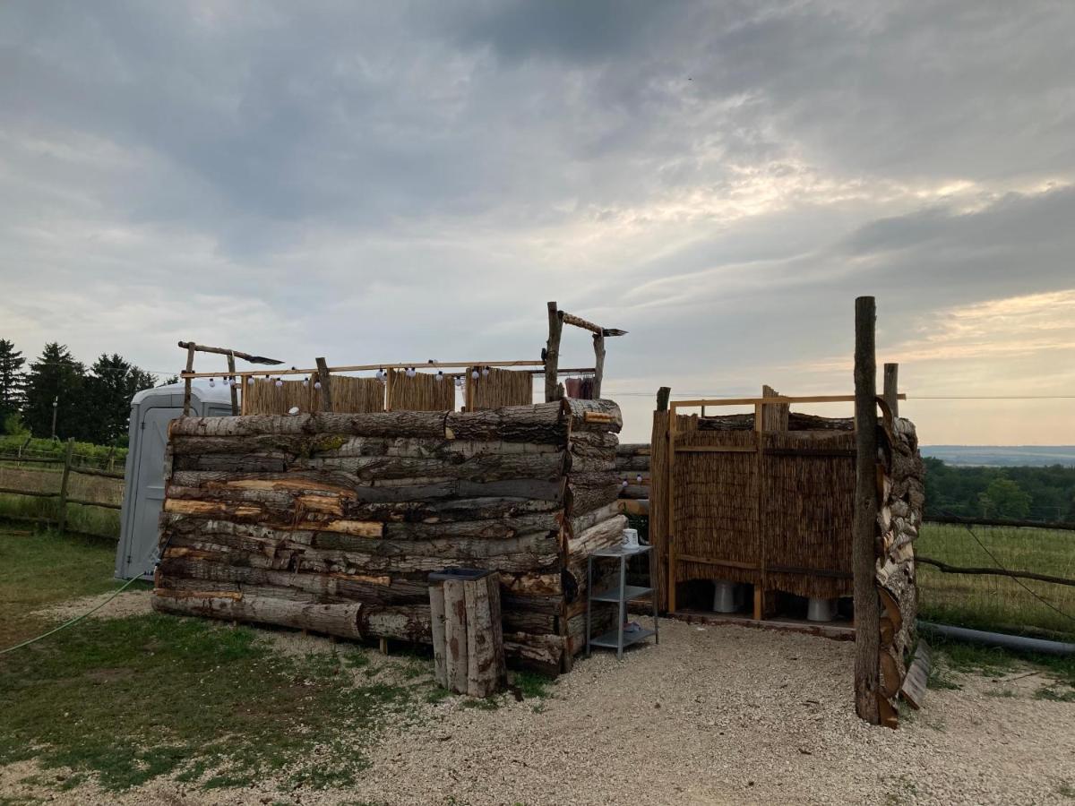 Dharma Horse Shelter Bungalows & Farmping Σίοφοκ Εξωτερικό φωτογραφία